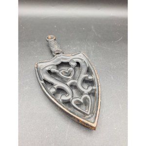 ANTIQUE CAST IRON TRIVET DECORATIVE HOT PAD SERVING RACK JZH 1948 M